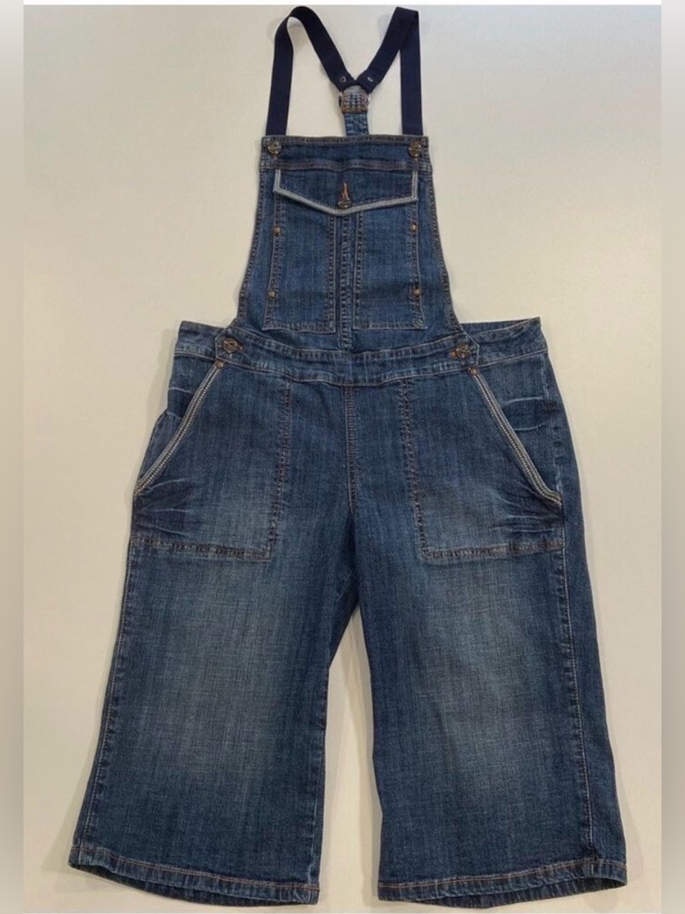 Cattiva long shorts overall stretchy blue denim size 30 boho Gypsy funky pockets